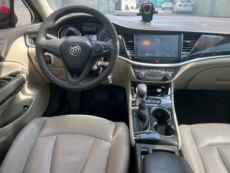 徐州17年别克威朗7