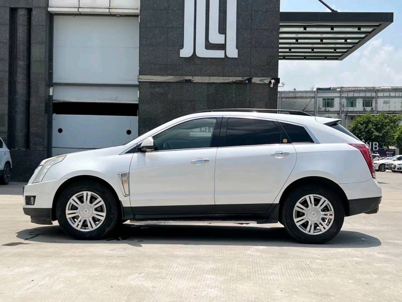 東莞14年凱迪拉克SRX4