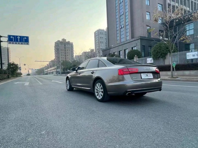 嘉興14年奧迪A6L6