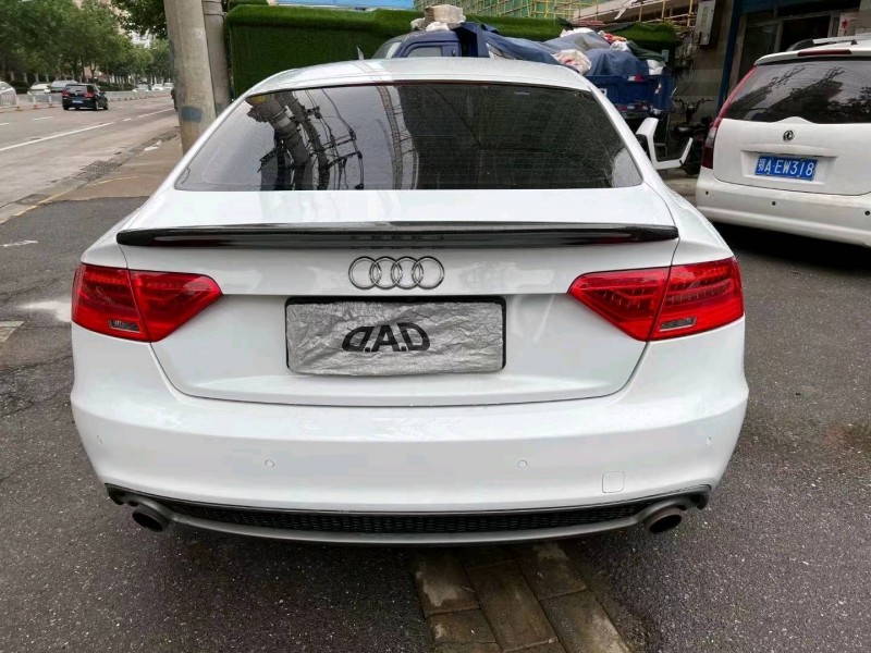 北京16年奥迪A54