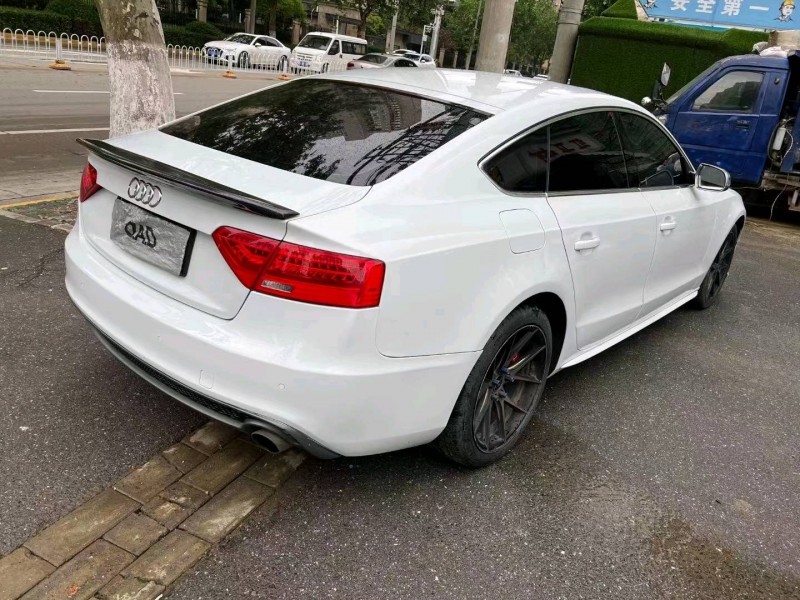 北京16年奥迪A55