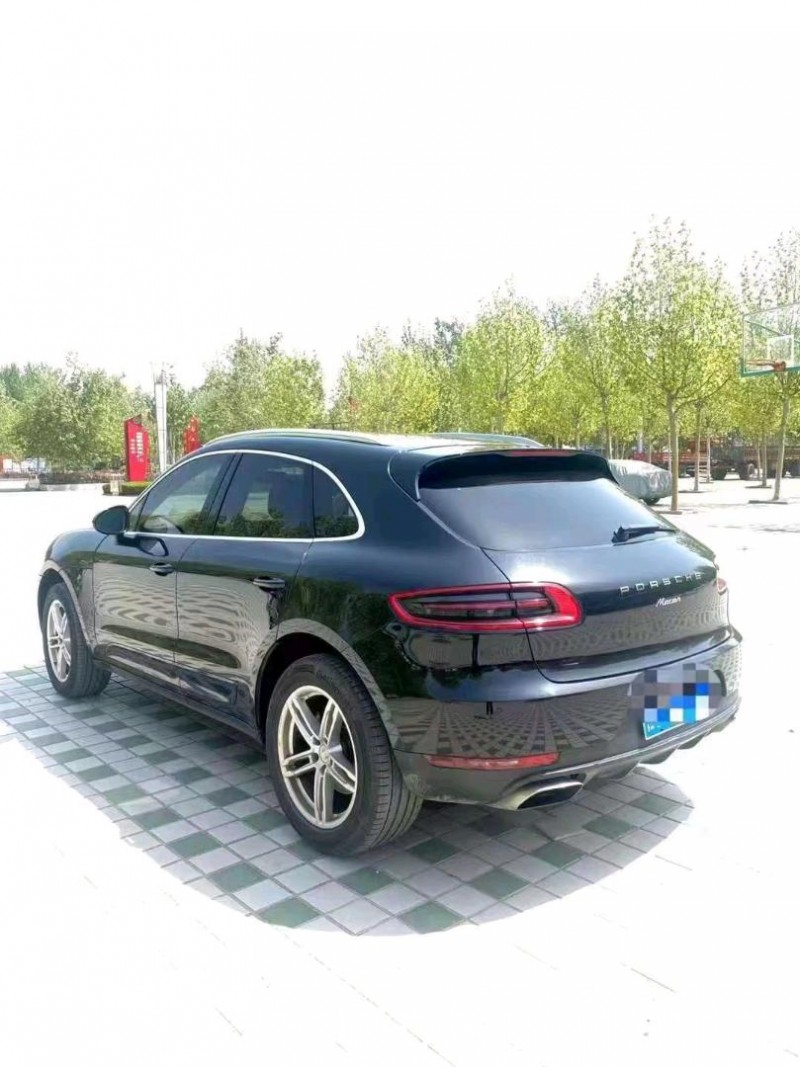 北京15年保時捷Macan7