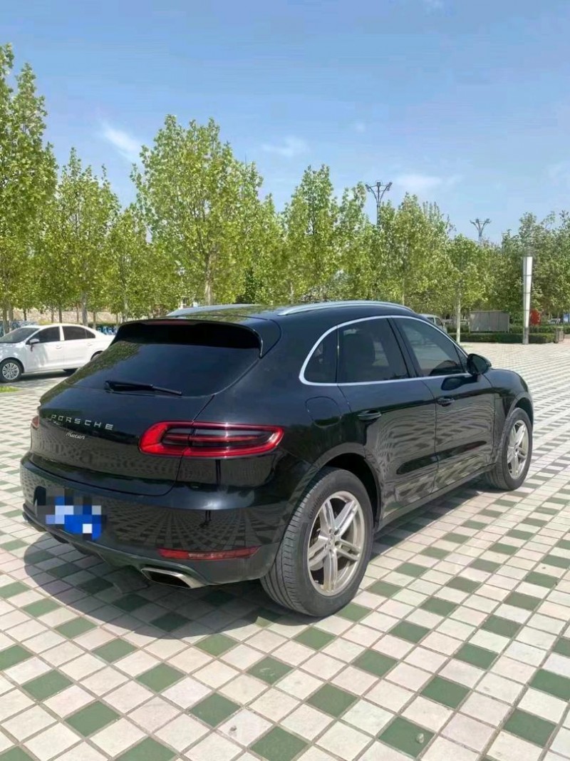 北京15年保時捷Macan8