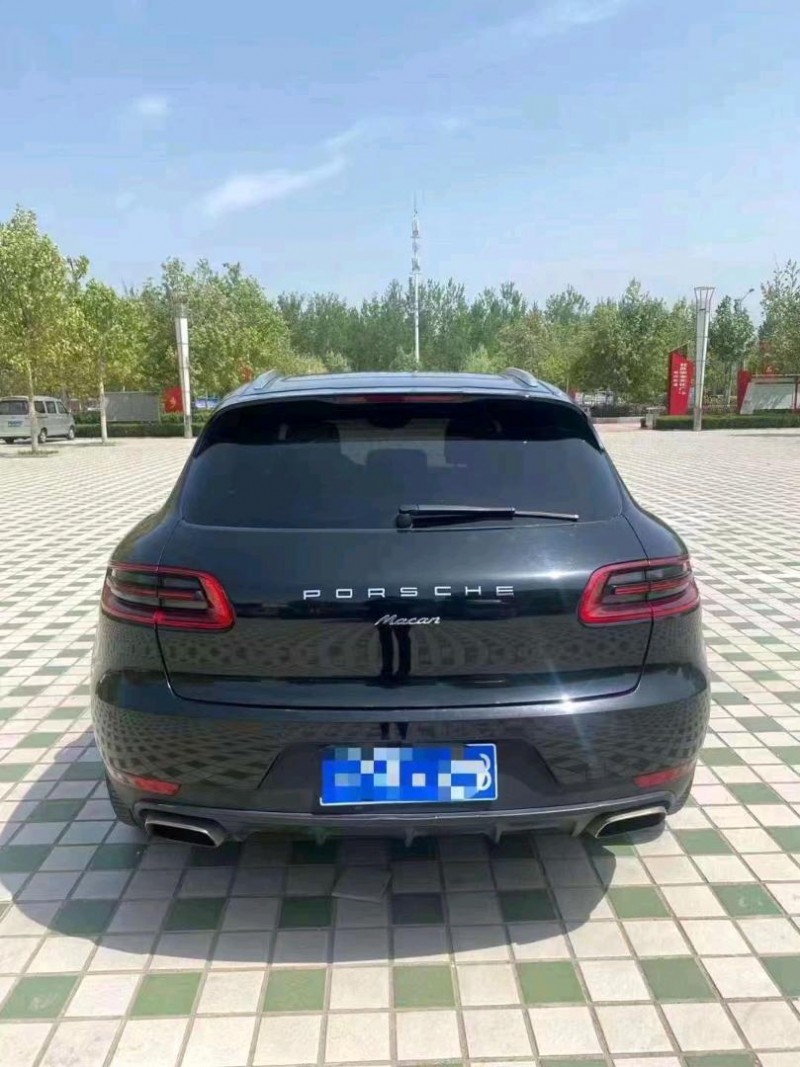 北京15年保時捷Macan9