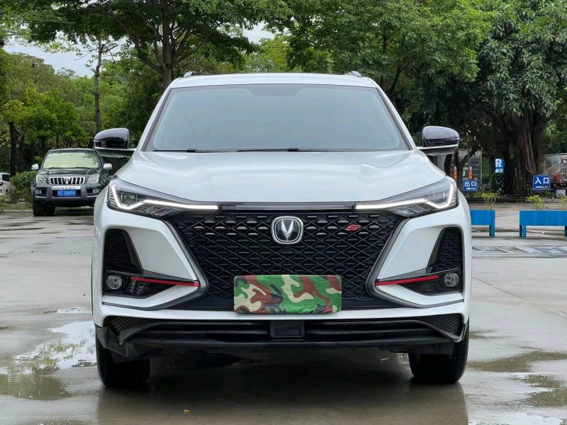 東莞21年長安汽車CS751