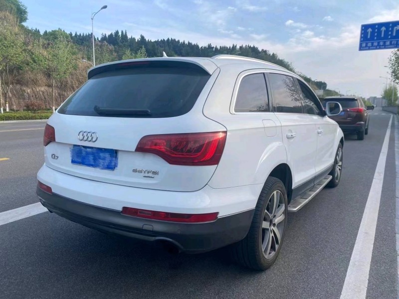 宜昌12年奧迪Q74