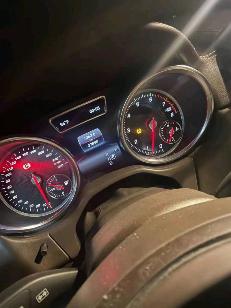 武漢19年奔馳GLS4