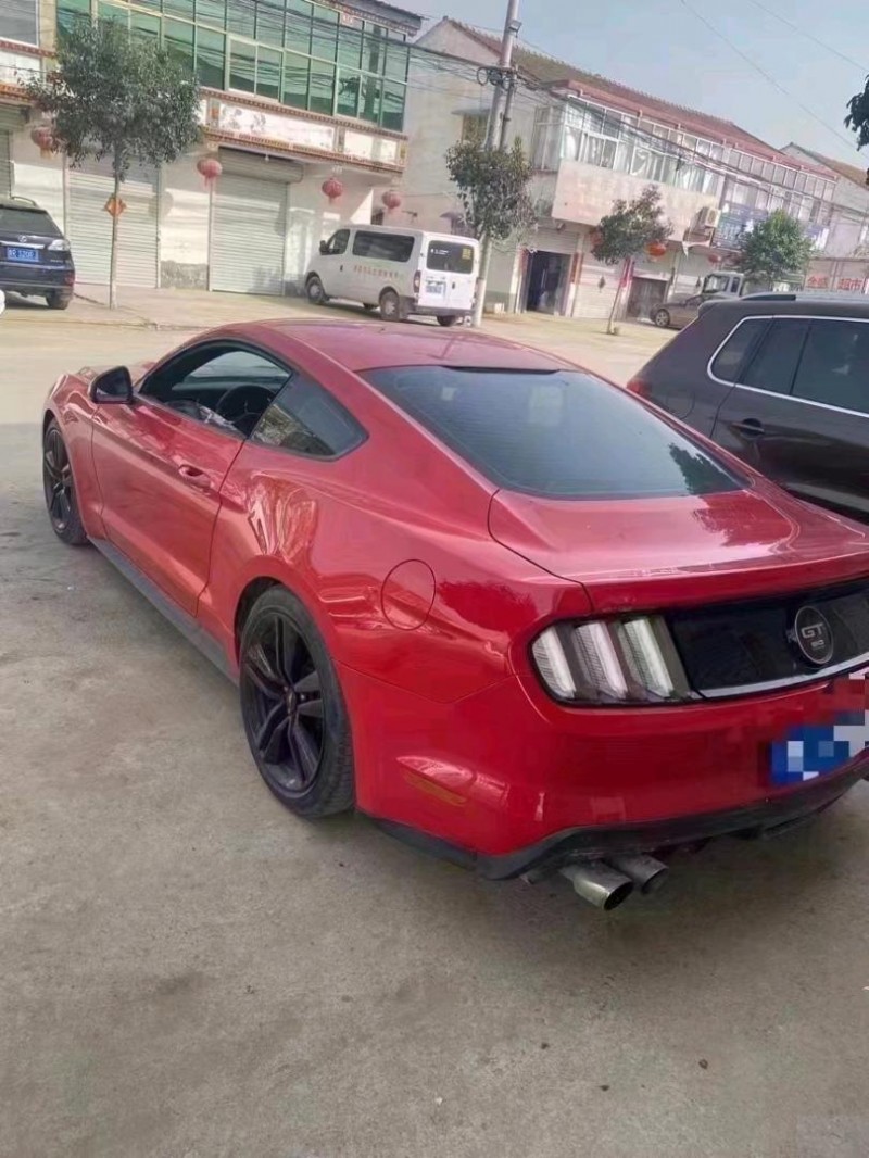 北京16年福特野马8