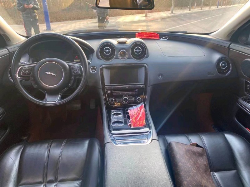 廊坊15年捷豹XJL6