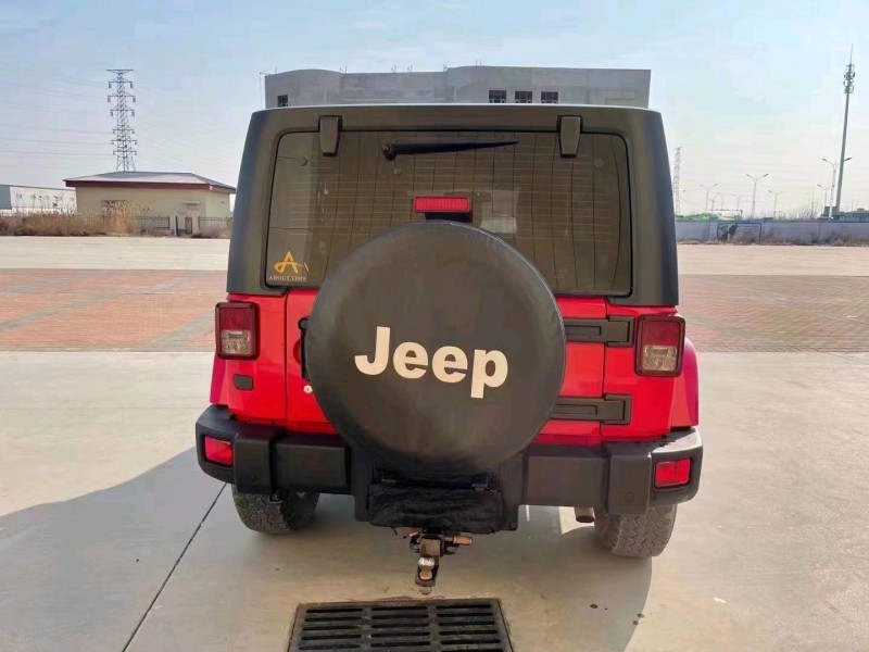包頭14年Jeep牧馬人7