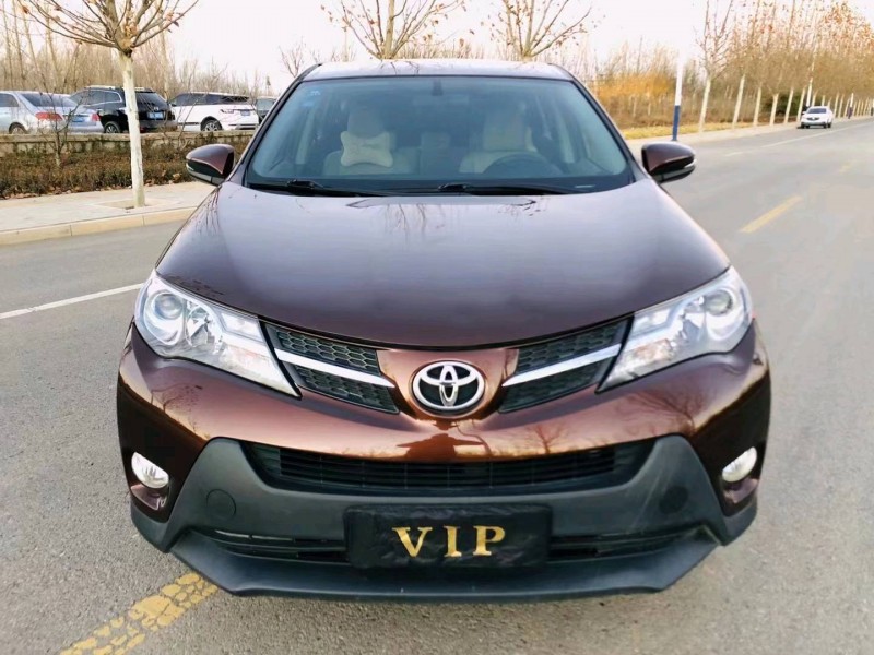 廊坊15年豐田RAV4榮放1