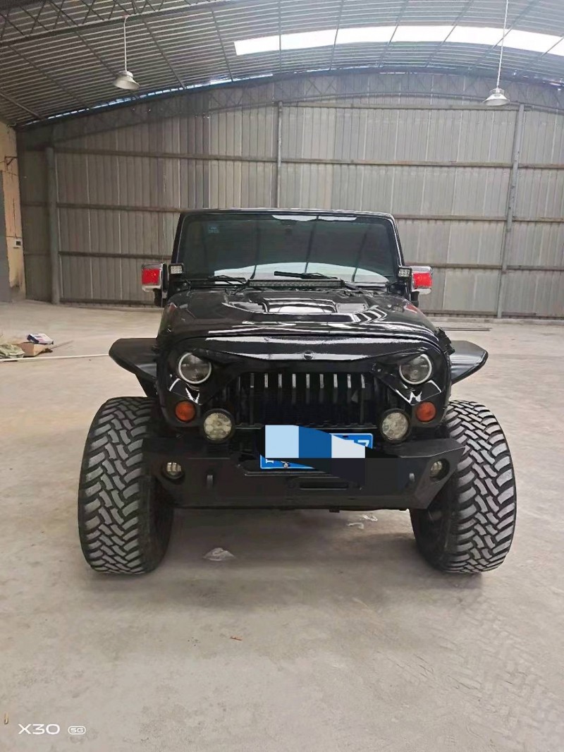 淄博10年Jeep牧馬人1