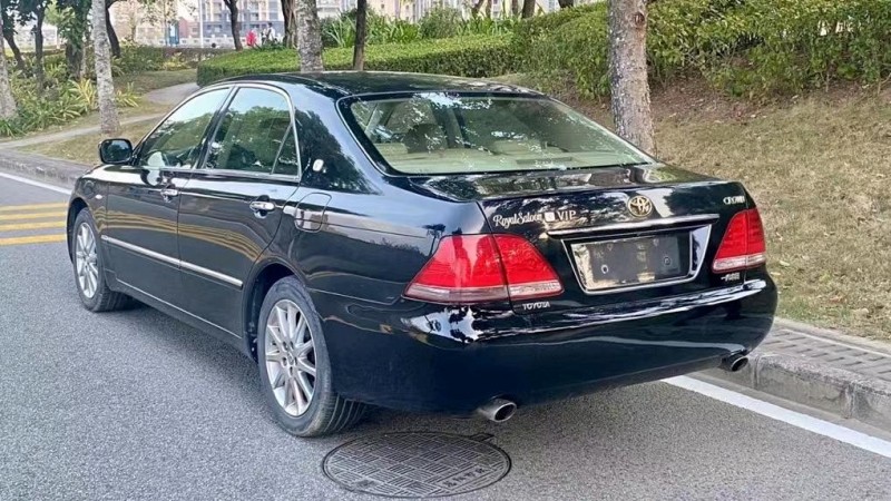 汕頭07年豐田皇冠6