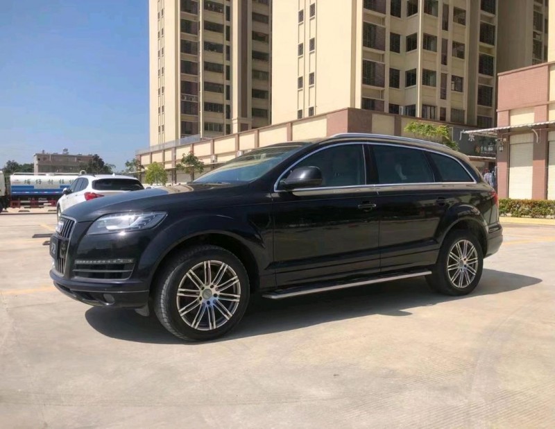 潮州13年奧迪Q76
