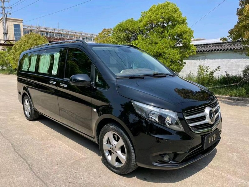 盐城20年奔驰威霆2