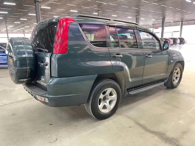 濟寧10年獵豹汽車CS67