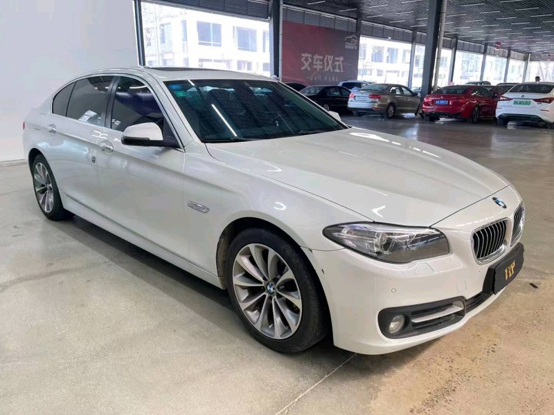 济宁17年宝马5系2