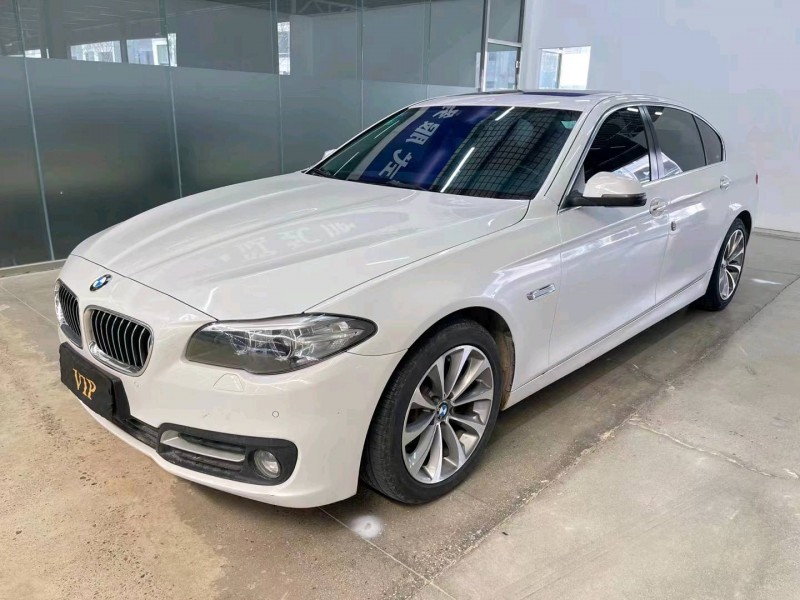 济宁17年宝马5系3