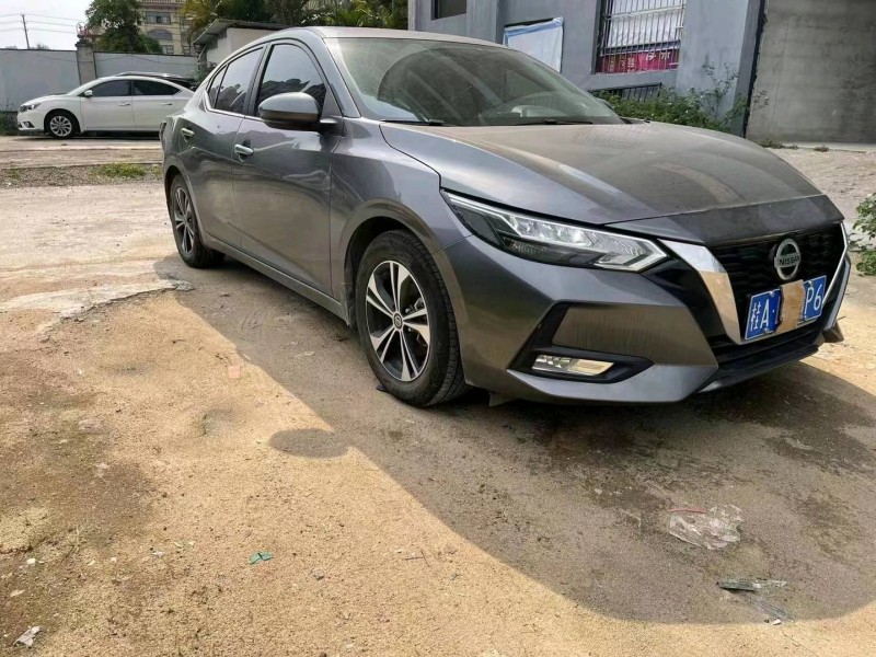 桂林21年日產軒逸3