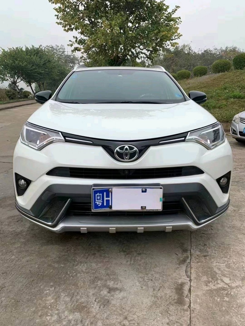 江門18年豐田RAV4榮放1