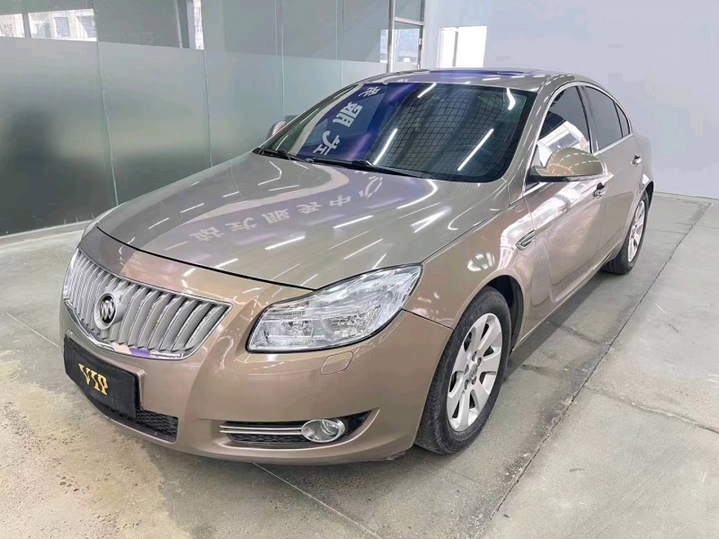 济宁13年别克君威3