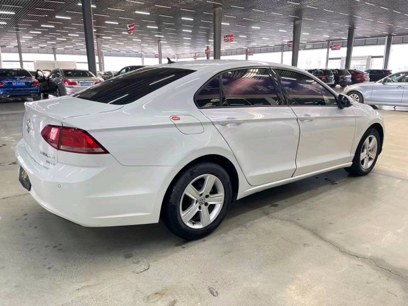 济宁18年大众凌渡7