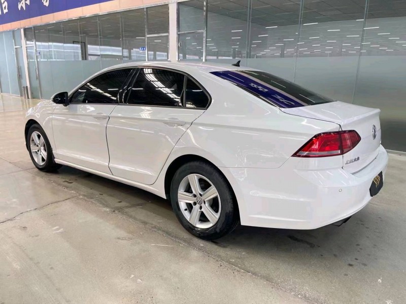 济宁18年大众凌渡8