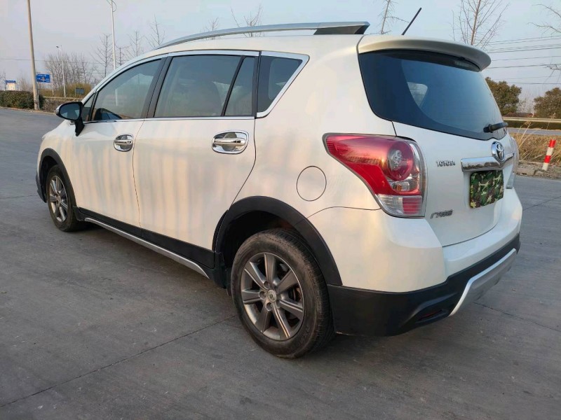 徐州14年丰田逸致5