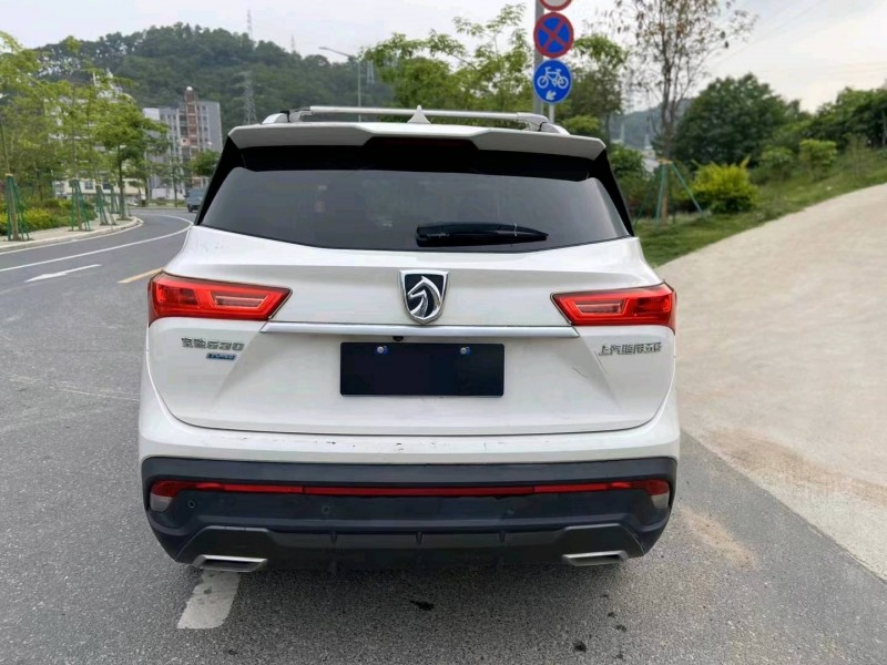 廣州18年寶駿5305
