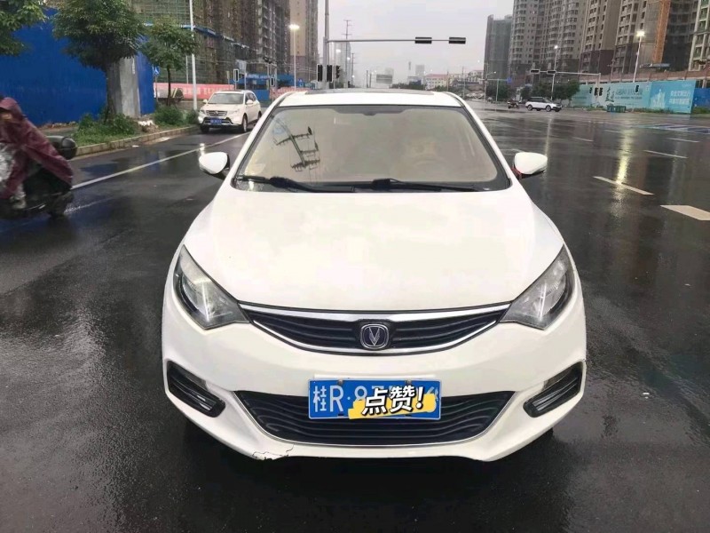 南寧15年長安汽車逸動1