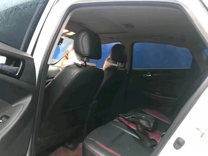 南寧15年長安汽車逸動7