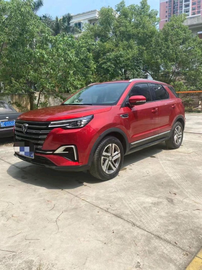 南寧20年長安汽車CS555