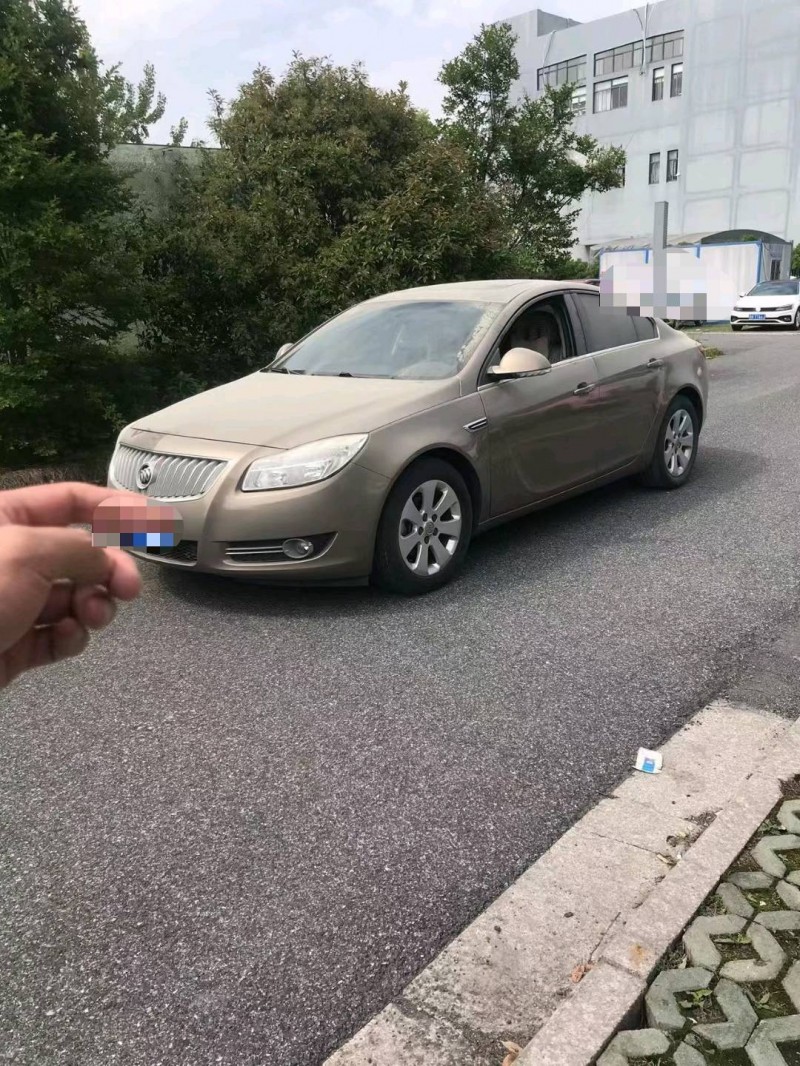 嘉興13年別克君威2