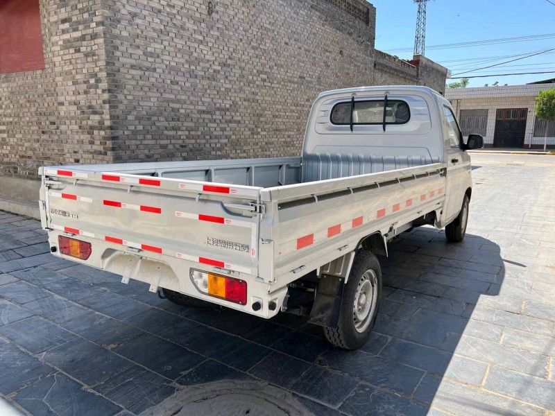 運城22年五菱汽車榮光小卡8