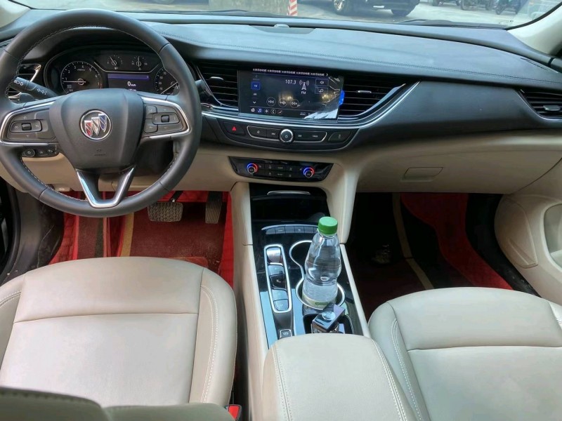 北京21年别克君威6