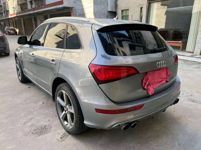 宜昌12年奧迪Q58