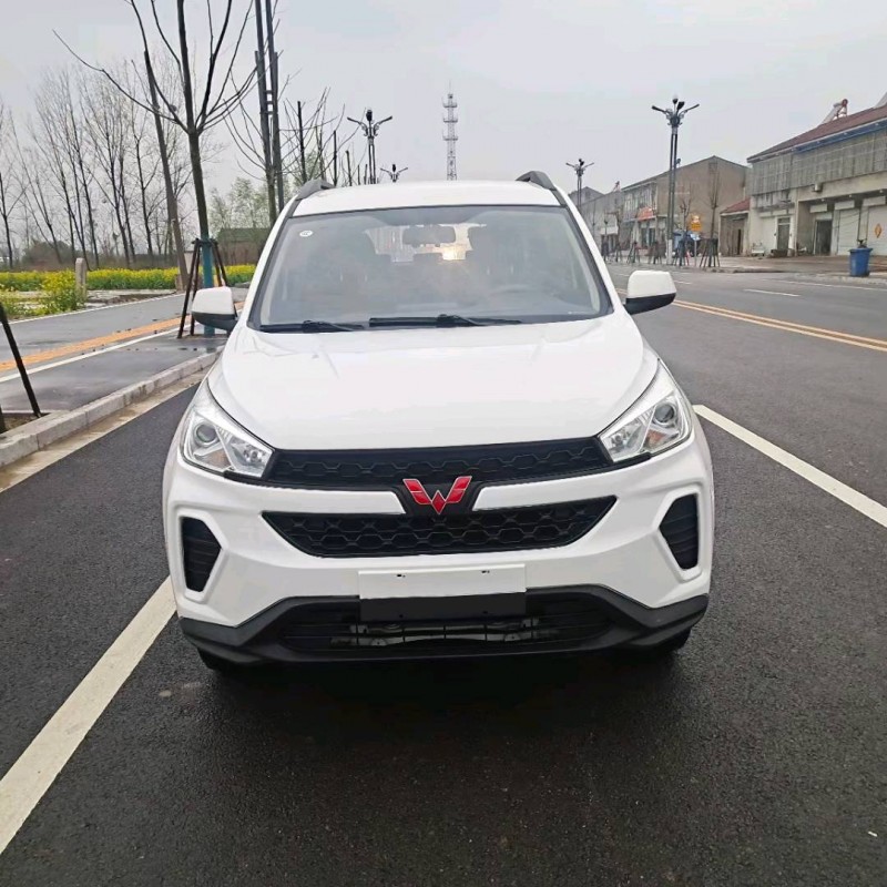 徐州18年五菱汽车宏光S31