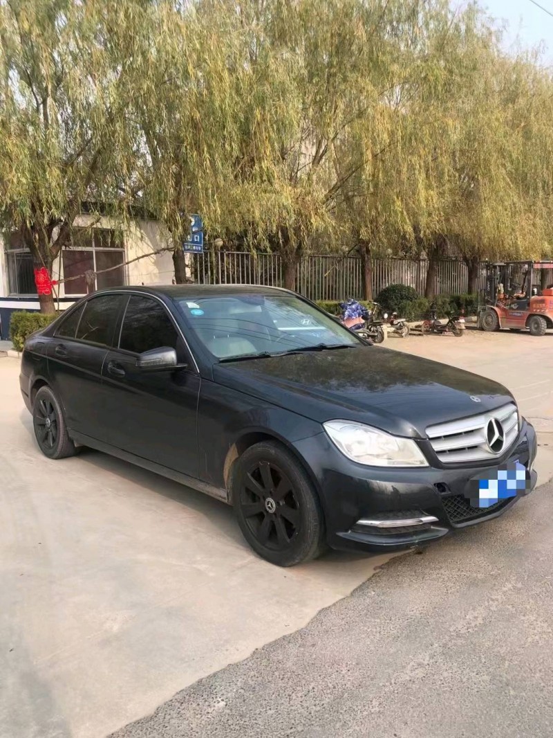 北京13年奔驰C3