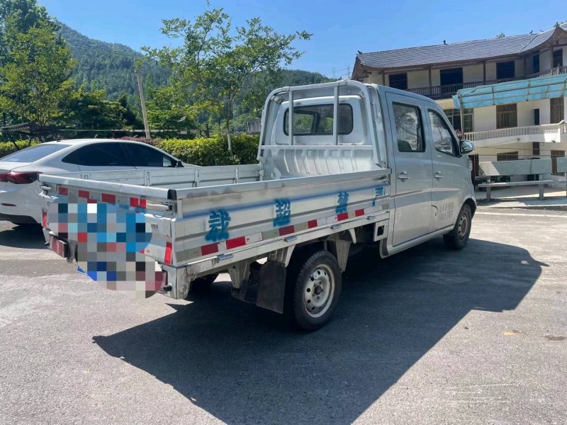 北京20年長安汽車星卡6