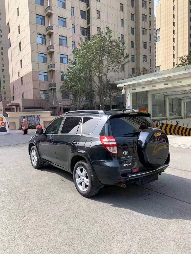 棗莊12年豐田RAV46