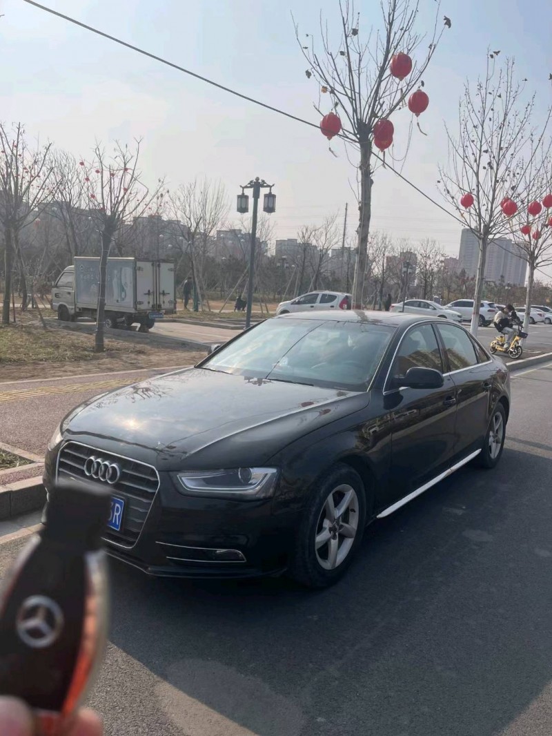 北京14年奥迪A4L2