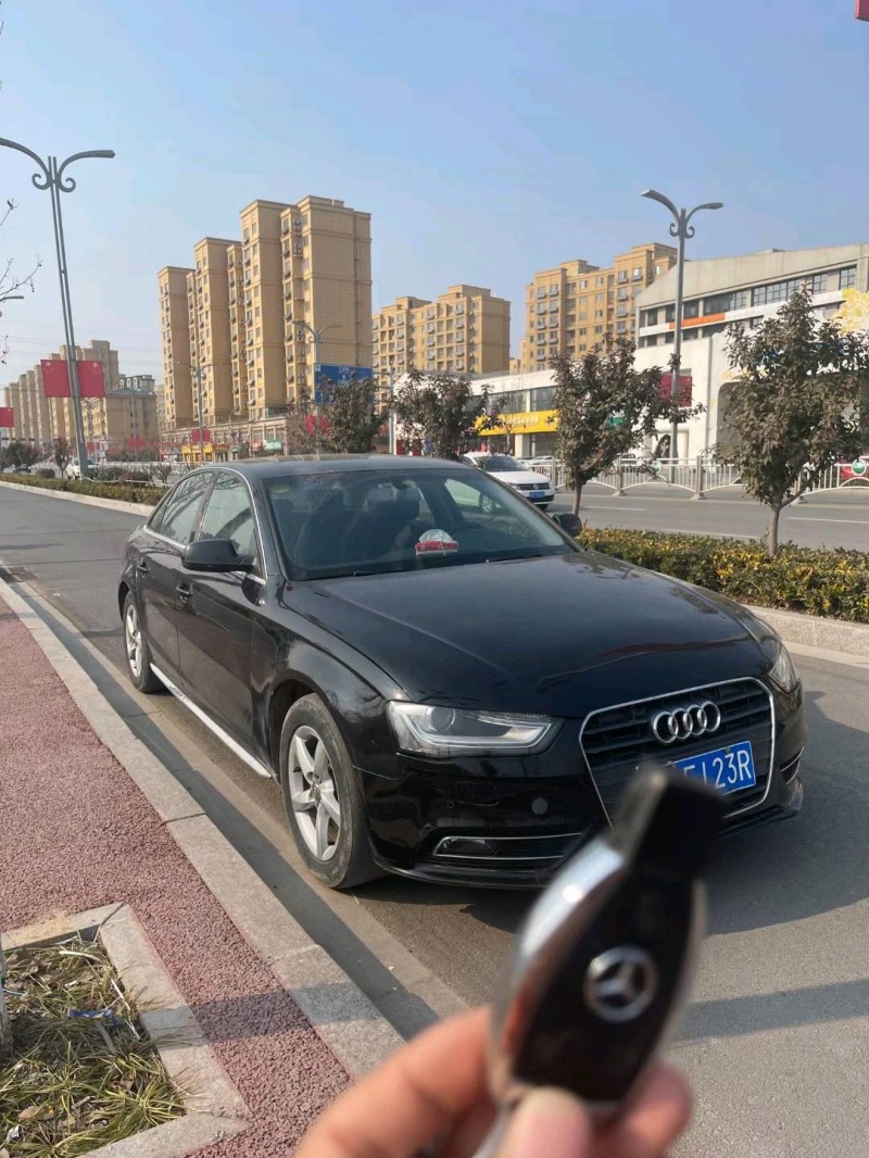 北京14年奥迪A4L3