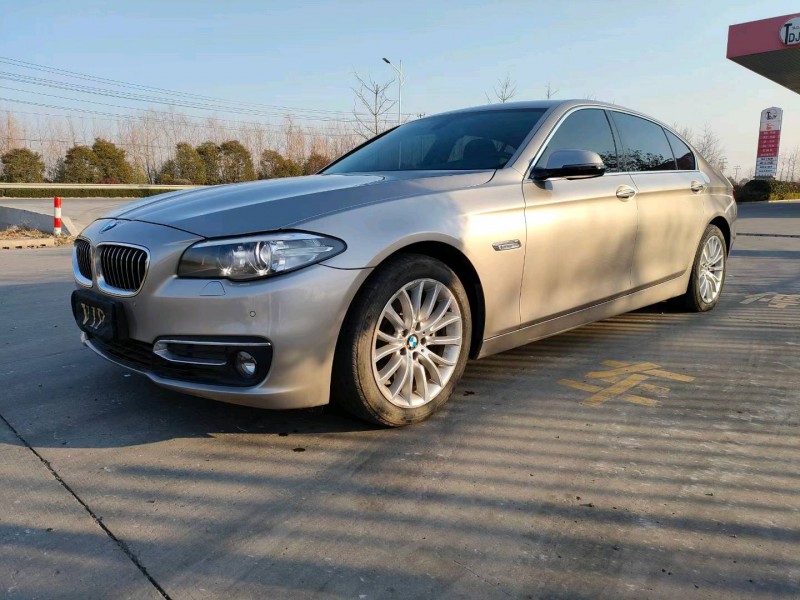 徐州16年宝马5系3