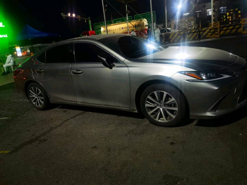 北京20年雷克萨斯ES2