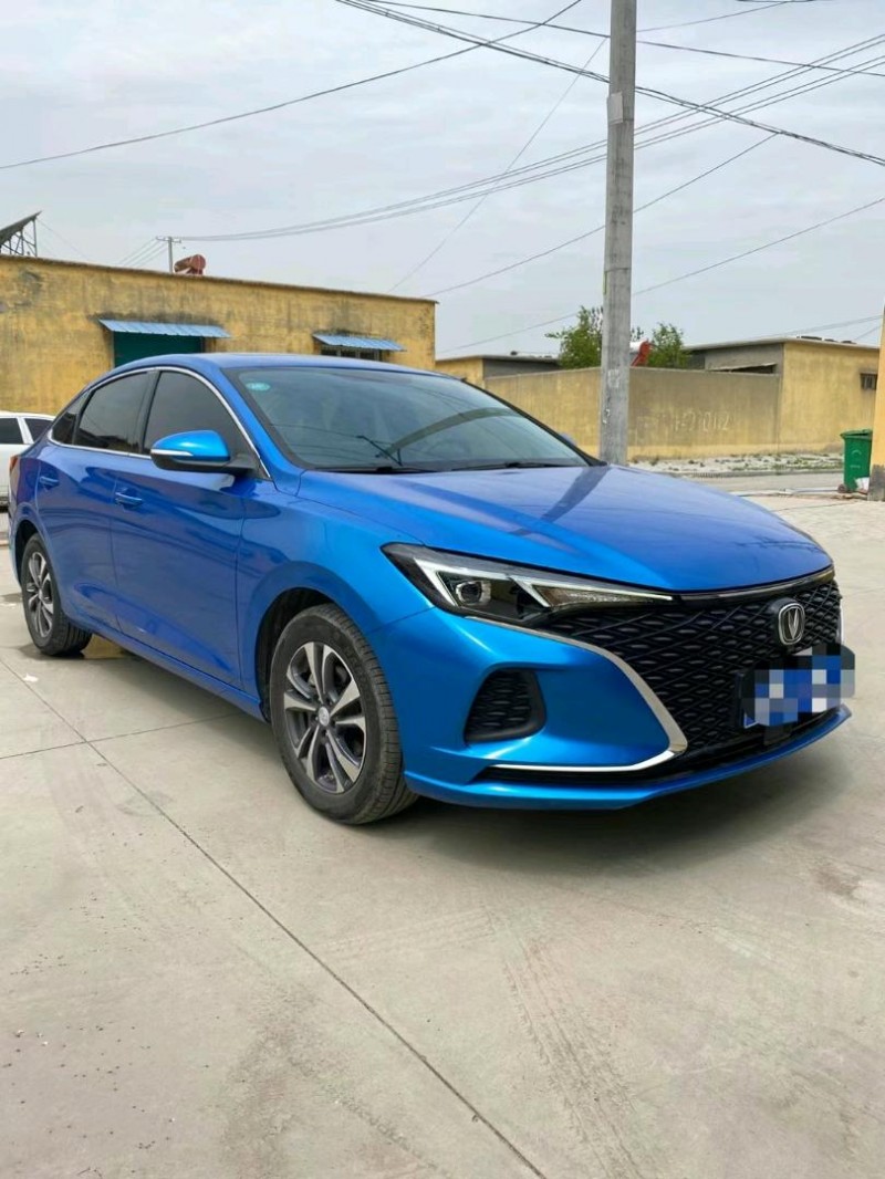 聊城20年長安汽車逸動3