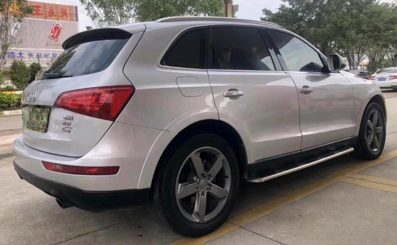 北京10年奥迪Q58