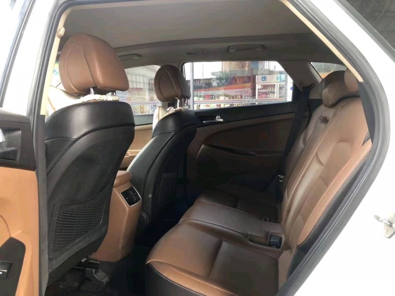 北京16年现代途胜6