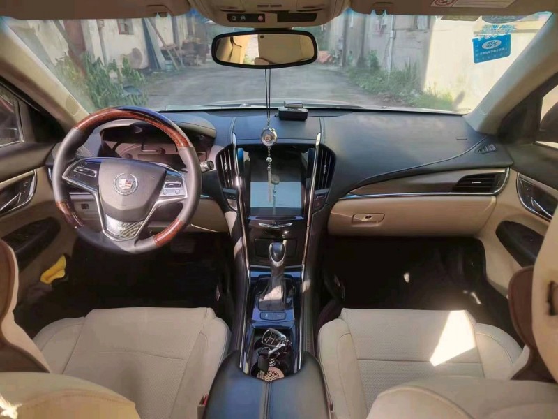 北京15年凯迪拉克ATS7