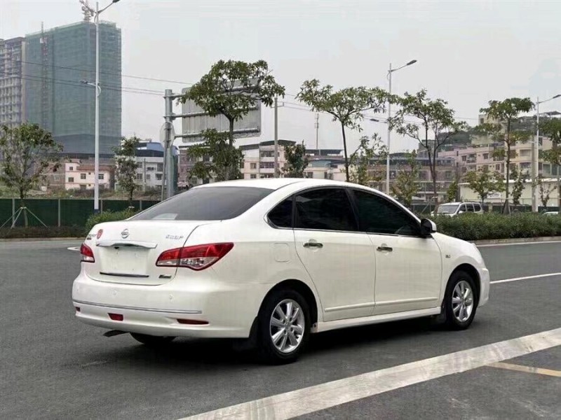 淮南19年日產軒逸7