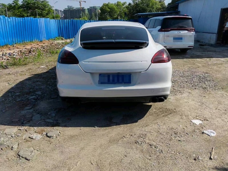 景德鎮13年保時捷帕拉梅拉5